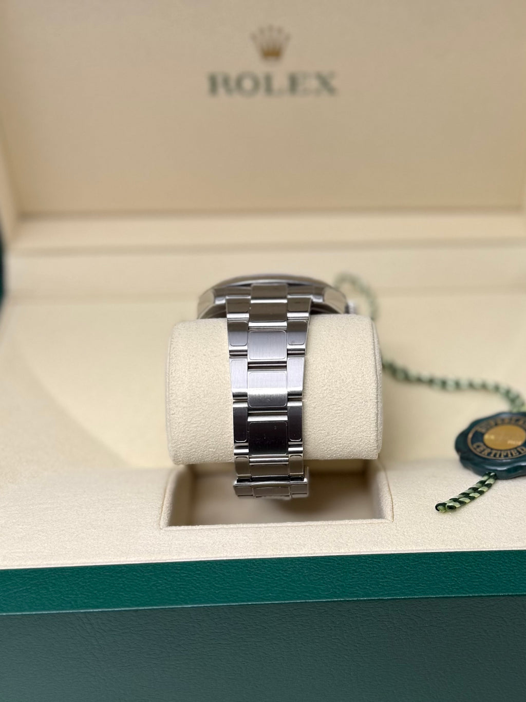 2021 ROLEX OYSTER PERPETUAL 41 CORAL RED(DISCONTINUED) 124300